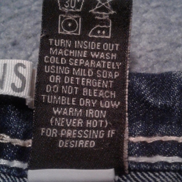 Capris - Picture 6 of 6